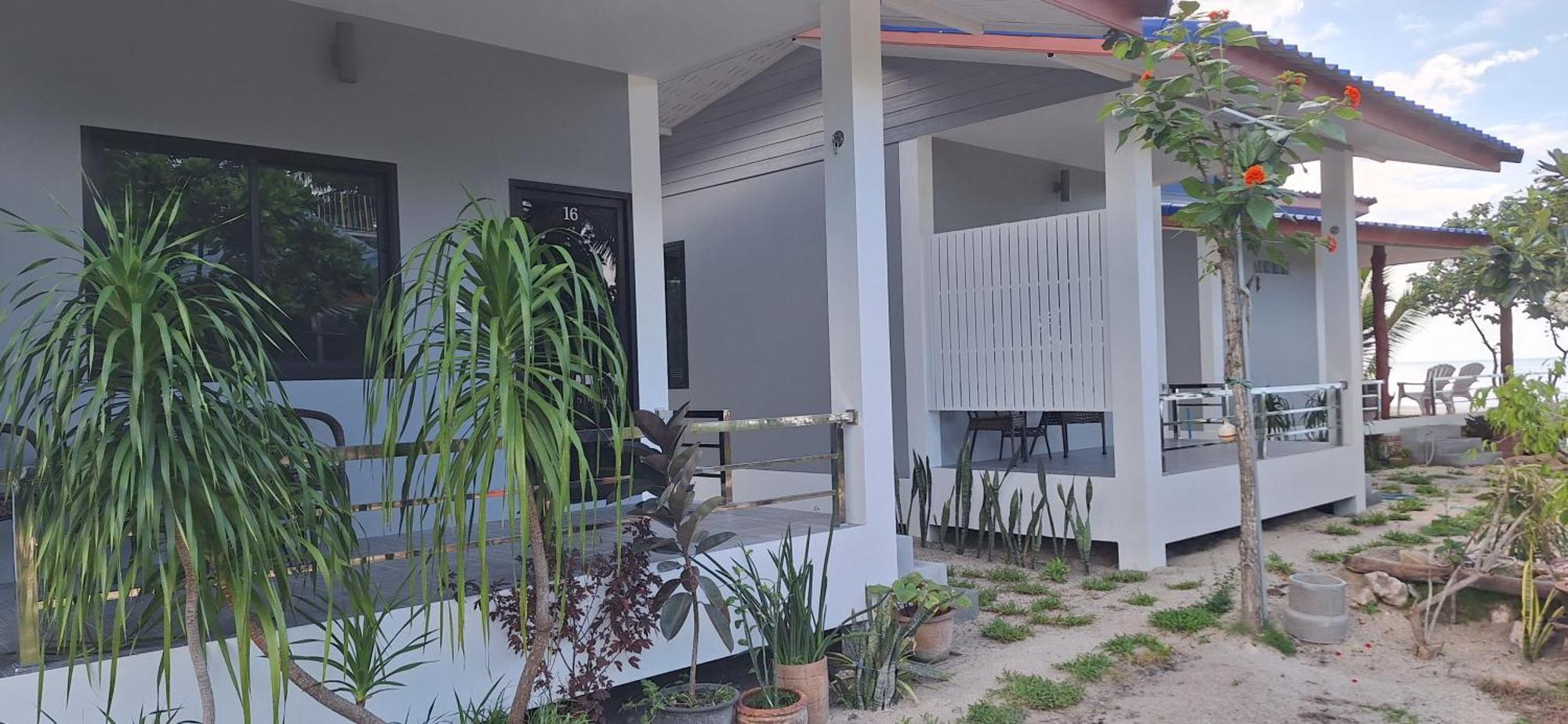 Ibiza Beach Resort Haad Yao Exterior photo